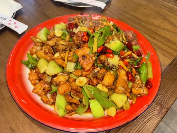 鲜椒辣子鸡